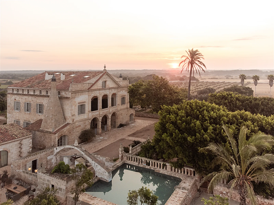 A Menorcan Oasis for Your Unforgettable Wedding Celebration