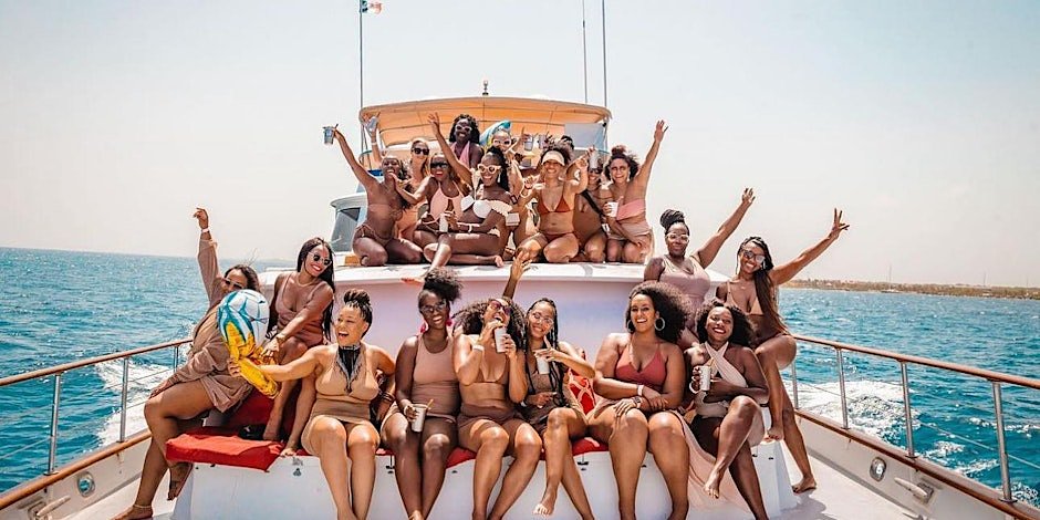 LOL Comedy Experience Yacht Party