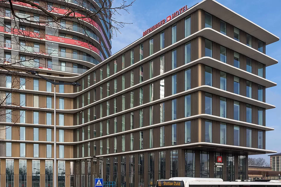 Hotel + Festival Pass Package | MEININGER Amstel Amsterdam