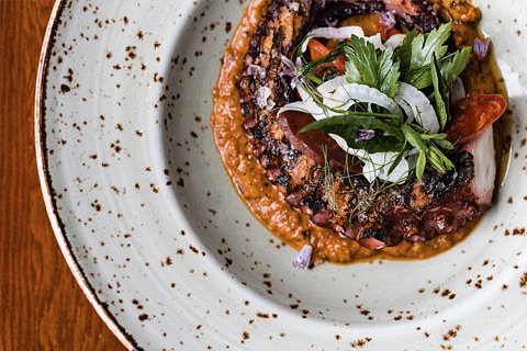 Exquisite Dining Experiences