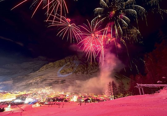 Spectacular Alpine Entertainments