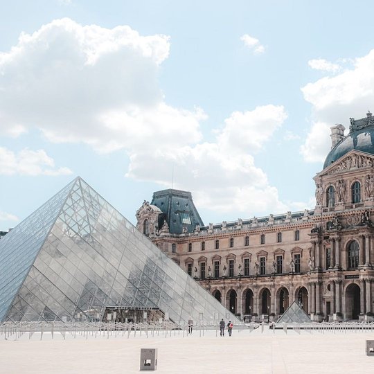 Highlights of Paris: Queer Perspectives - 3 hours (Optional) 