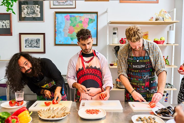 Barcelona Ultimate Paella Cooking Class with Tapas and Sangria Workshop