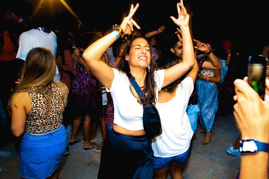 Volcano Party at Theros Wave Bar