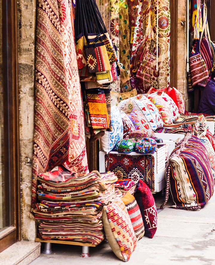textilesinthebazaaronistanbul20210828074602utc