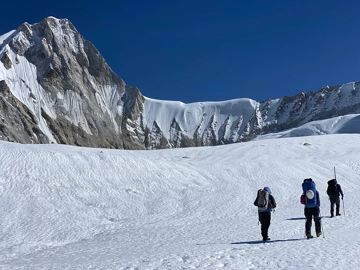kookoo_climb_Ama_Dablam_Himalaya_Expedition_5