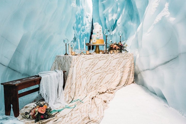 winteriscomingicecaveweddingideasinalaska22