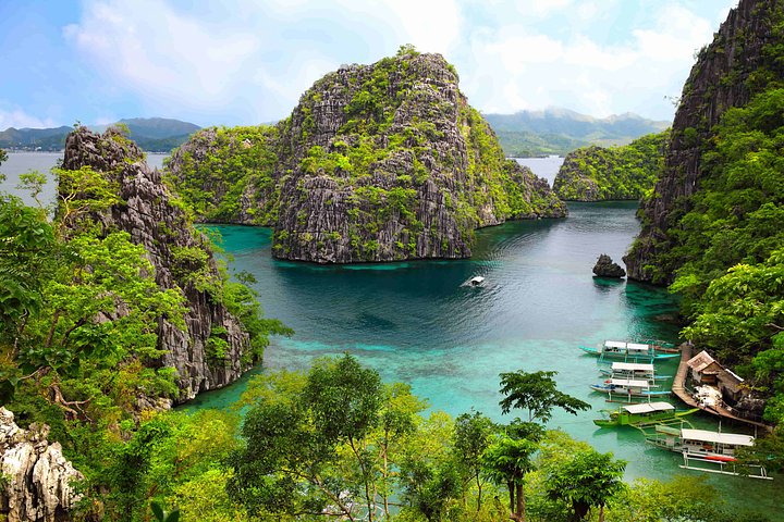 Philippines lagoon and mountains in Palawan