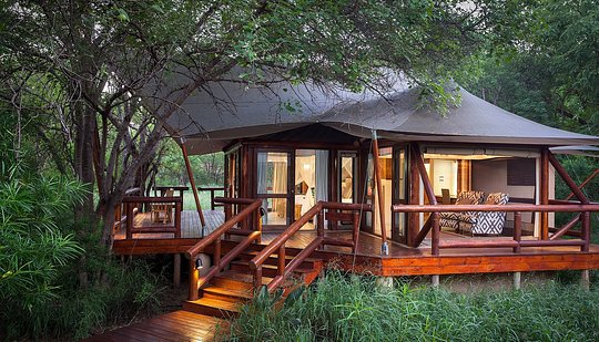 Tuli Safari Lodge