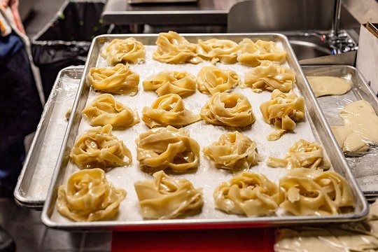 16 chefs from across North America serving 16 dishes