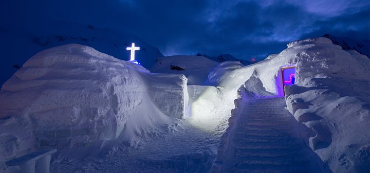 The Ice Hotel Experience