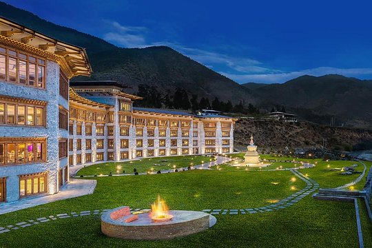 Riverfront Le Meridien Paro 