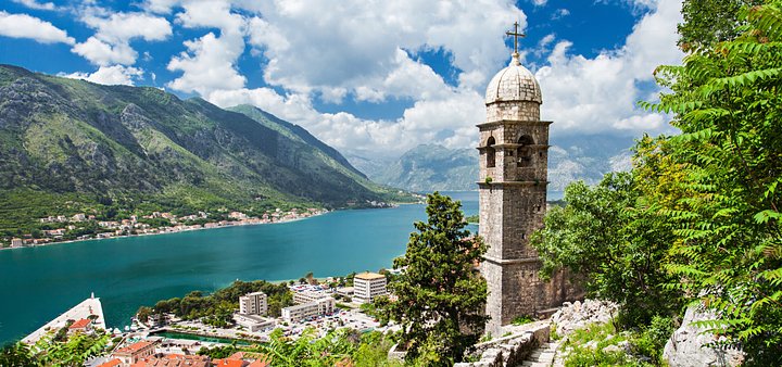 The Mountains to Sea Experience