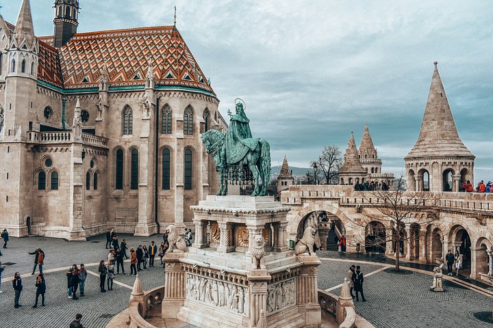 emmafabbri2TmsyZXMNTEunsplash