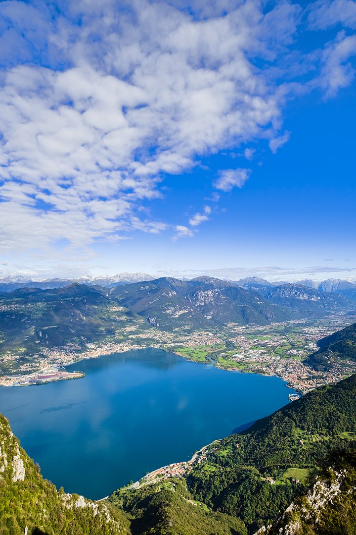 iStock1332087218