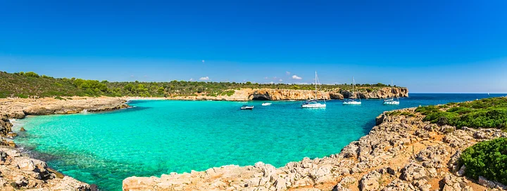 kookoo_travel_mallorca_climb_sail_deep_water_soloing_psicobloc_1
