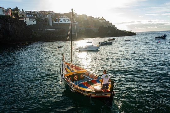 Passeio de barco “Xavelha” - Visita à Fajã dos Padres