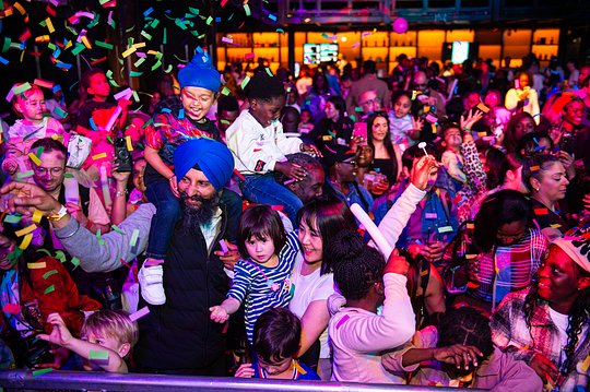 FLY-KID FAMILY RAVE