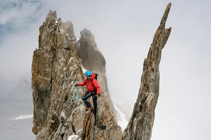 Kookoo_climb_aiguilles_entrevers_chamonix_montblanc