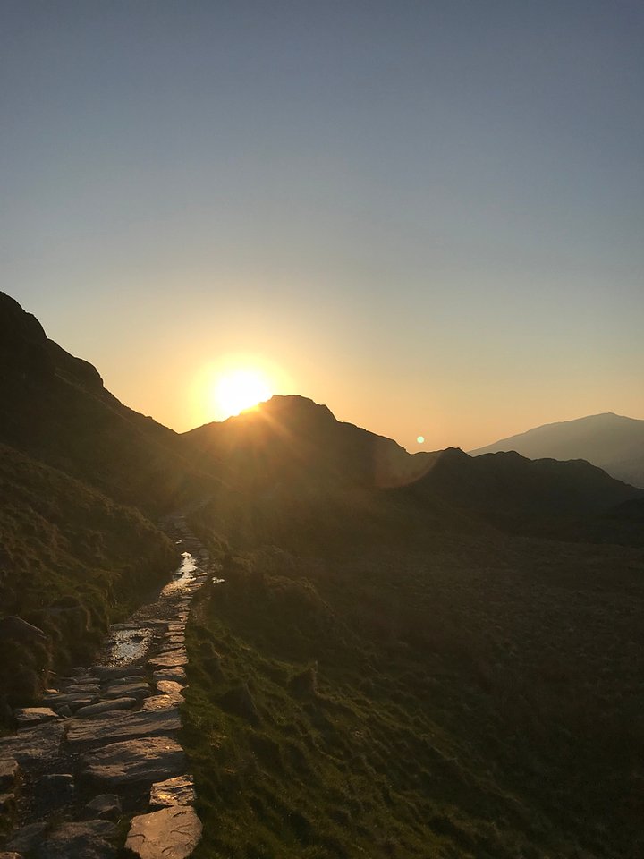 SnowdonDawn