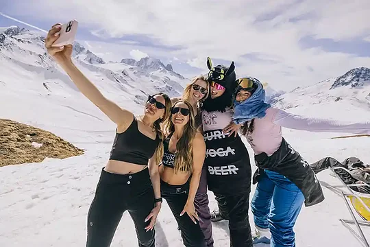 Themed Mountain Day