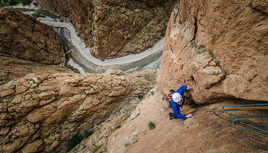 Climbing guide multipitch climbing full day