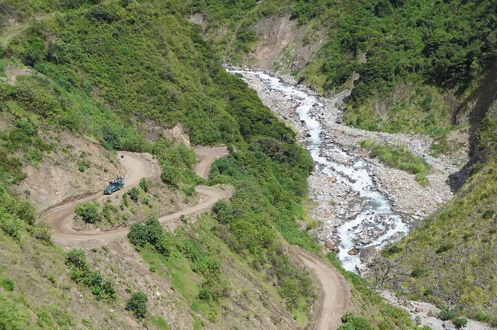 D4steeproaddown