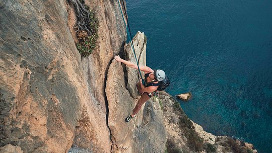Multi-Pitch guided climb (routes more than 450m long)