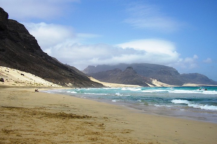 Praia_Grande_Calhau_S_Vicente_Cabo_Verde