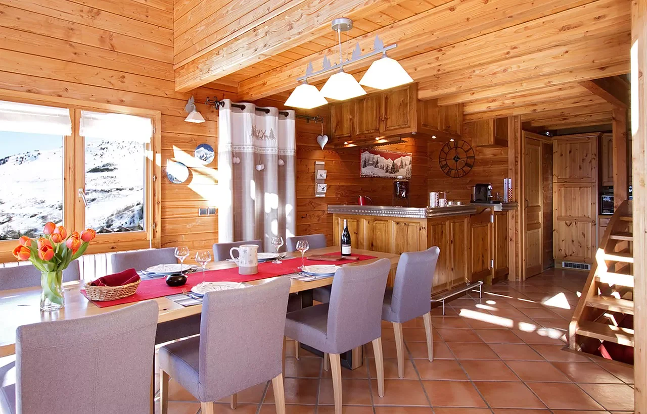 tmp847D_locationskilesdeuxalpeschaletodalyspanorama5.jpg2