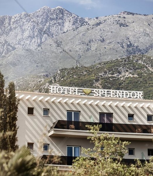 Splendor Hotel
