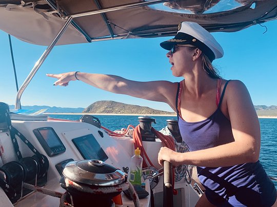 SAILING LIFE