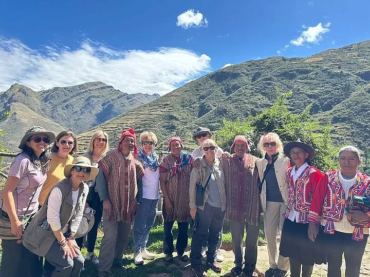 Groupphotoperu2copy