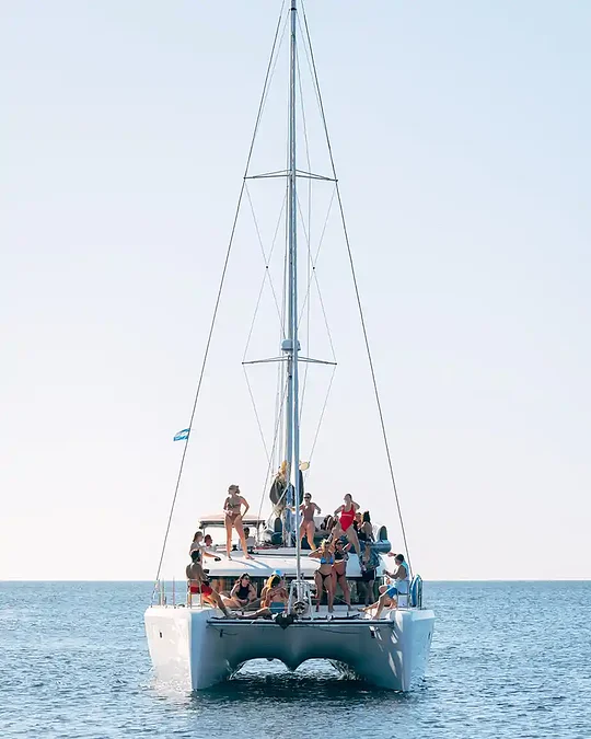 CATAMARAN DAY