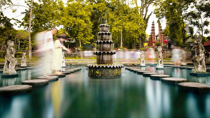 TirtaGanggaBaliWaterPalaceKarangasem1