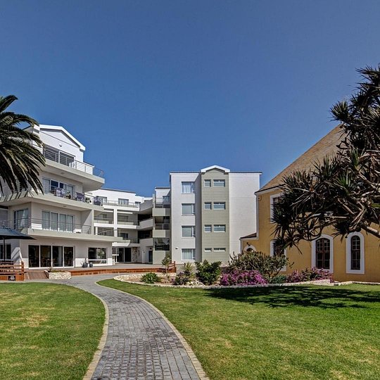 Atlantic Garden Boutique Hotel