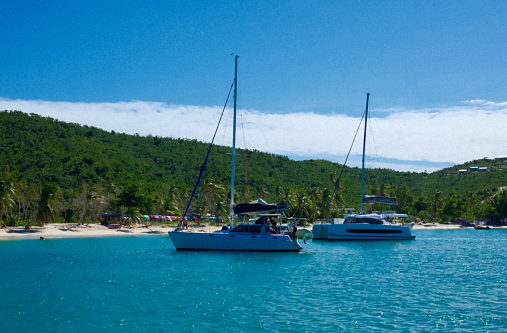 ISLAND CRUISING