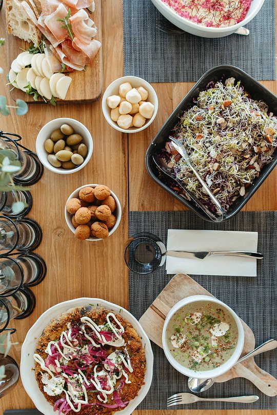 Delicious Slow Food