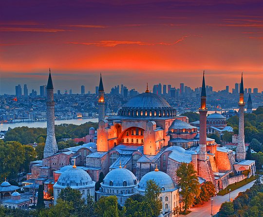 Arrive 1 Night Early in Istanbul