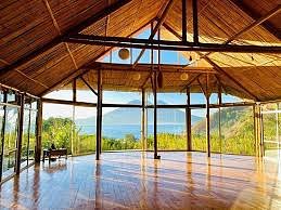 Jungle Resort with Breathtaking Views of Lake Atitlán 
