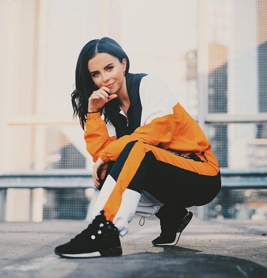 JANIKA TENN
