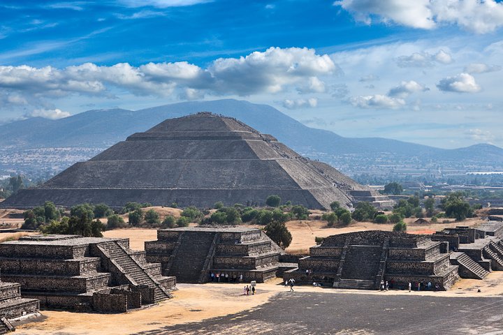 teotihuacanpyramids20241017021639utc1