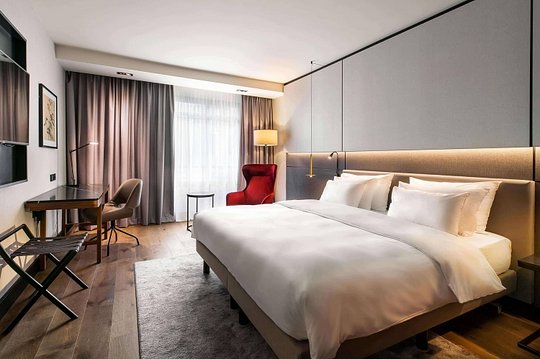Radisson 