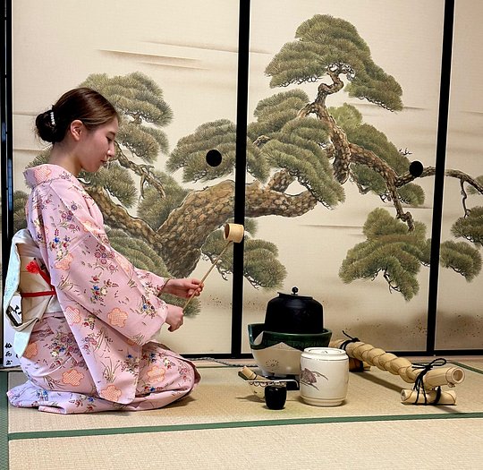 Immerse yourself in a traditional tea ceremony 
