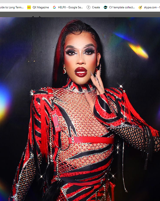 Live performance by a drag queen