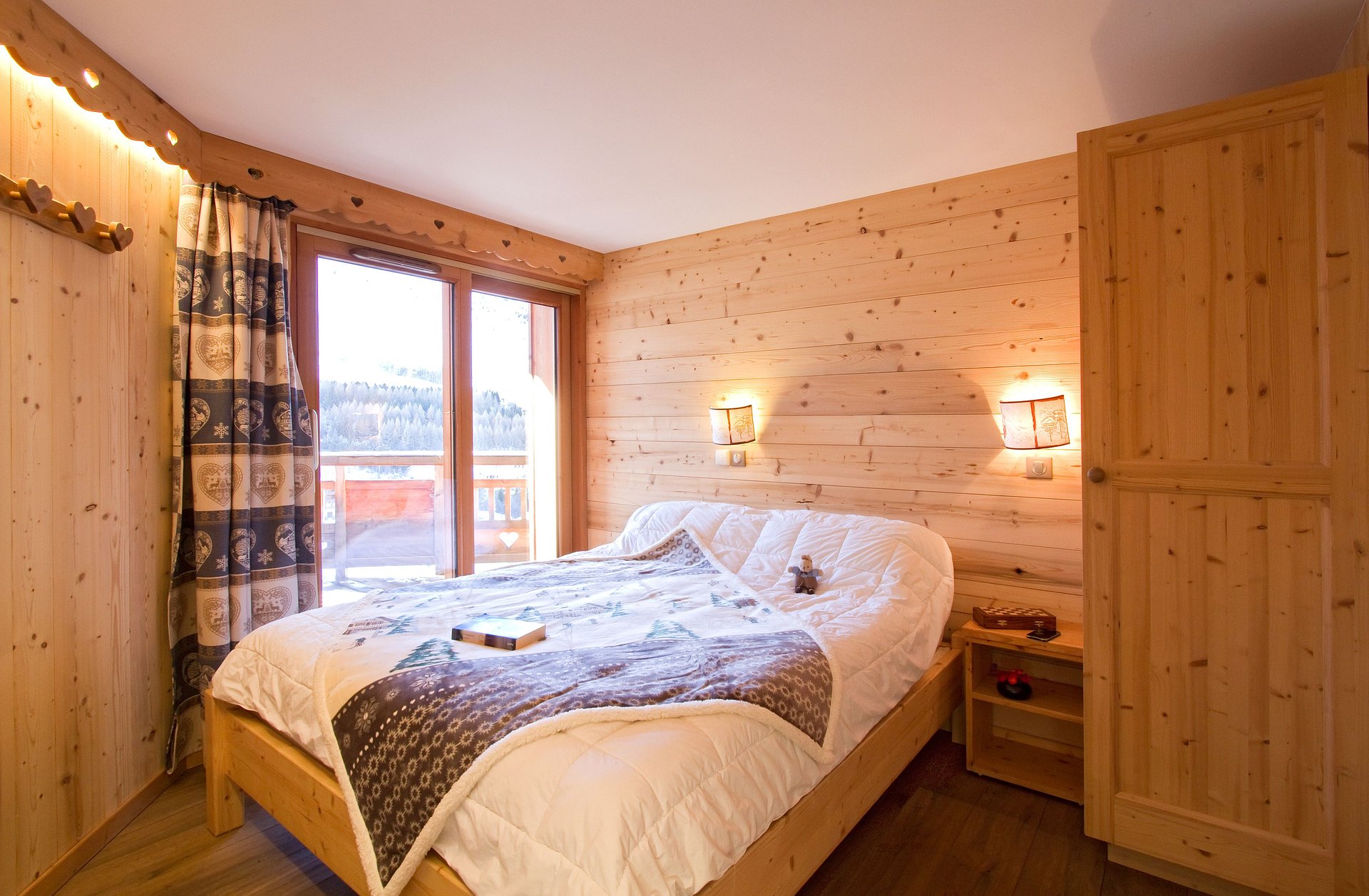 tmpD989_location-ski-les-deux-alpes-chalet-odalys-husky-8
