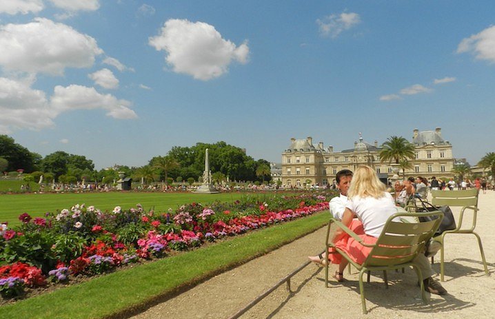 paris71500x112511