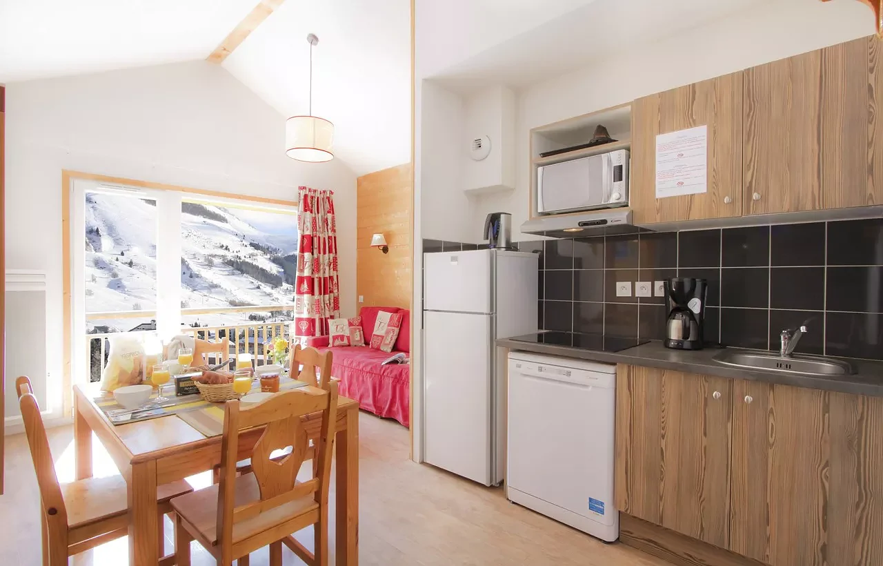 tmp8759_locationskilesdeuxalpesresidenceodalysloursblanc9.jpg