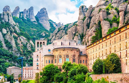 2 Days / 1 Night - Trip Extension to Montserrat & Penedès