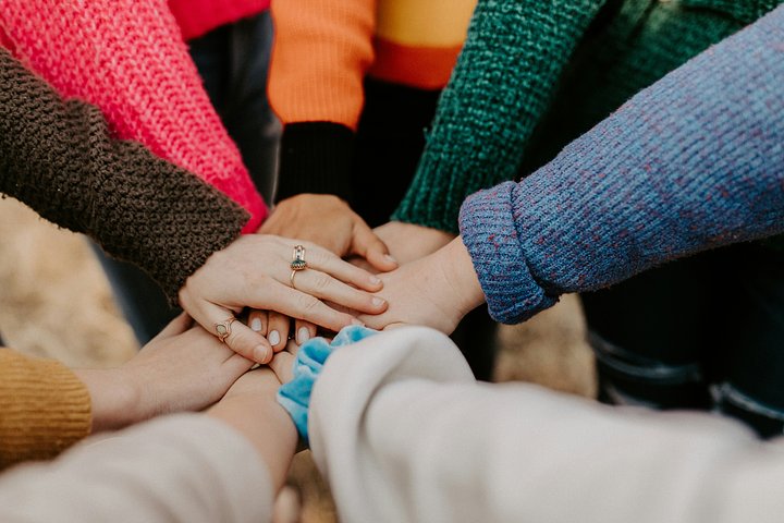 hannahbusingZyx1bK9mqmAunsplash